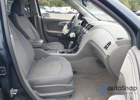 2011 Chevrolet Traverse Ls z USA, uszkodzony, nr VIN 1GNKVEED6BJ153523